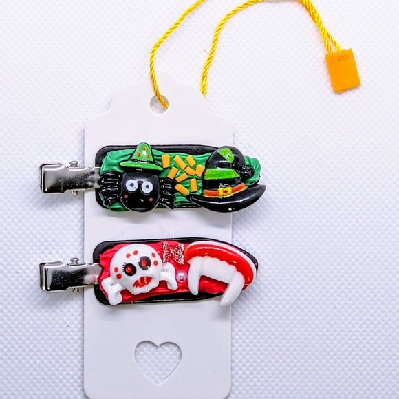 Handmade Two-Piece Halloween Decoden Hair Clip Set - Picture 1 of 2